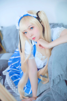 按摩店里的女大学生
