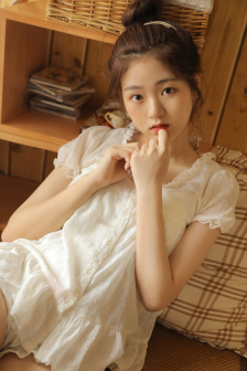 大龄剩女找小伙解决需求